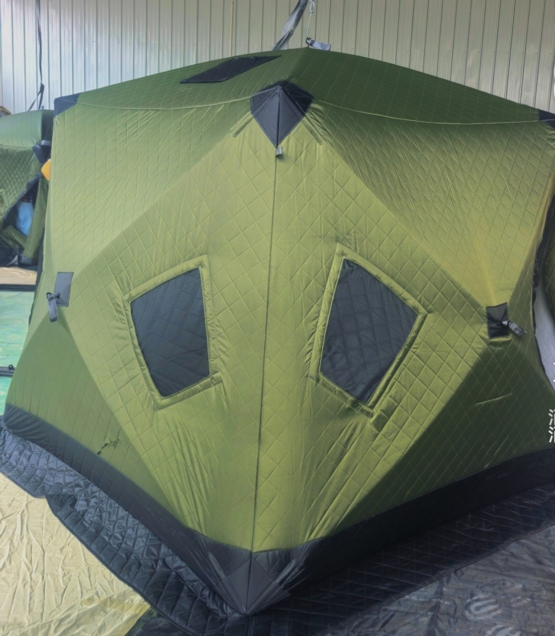 Tenda de Pesca de Inverno com  - Fishing Equipment Needed avaliação e preço